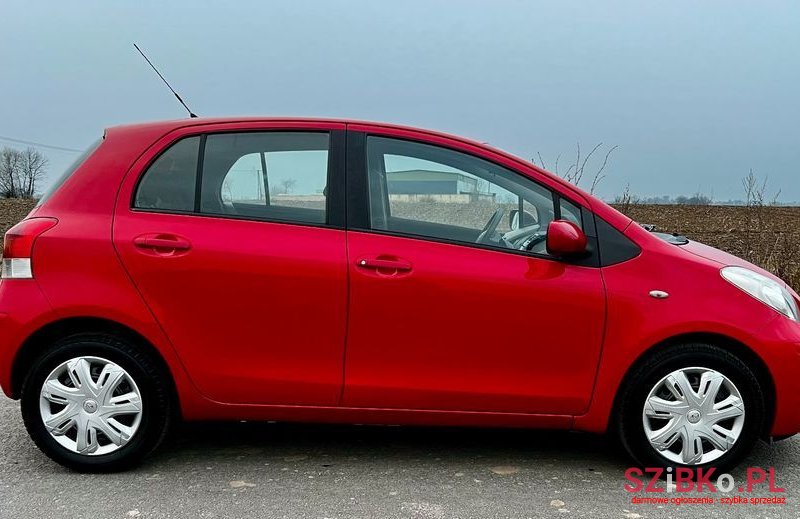 2009' Toyota Yaris 1.33 Vvt-I Cool photo #5