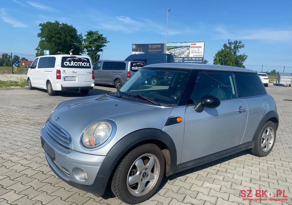 2008' MINI One Standard photo #3