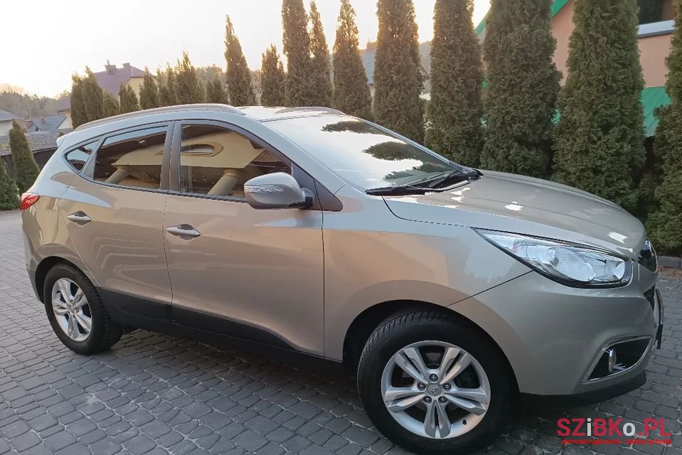 2010' Hyundai ix35 photo #5