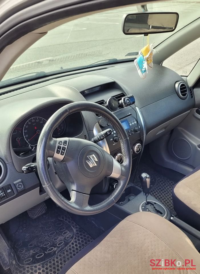 2008' Suzuki SX4 1.6 Gs / Premium photo #5
