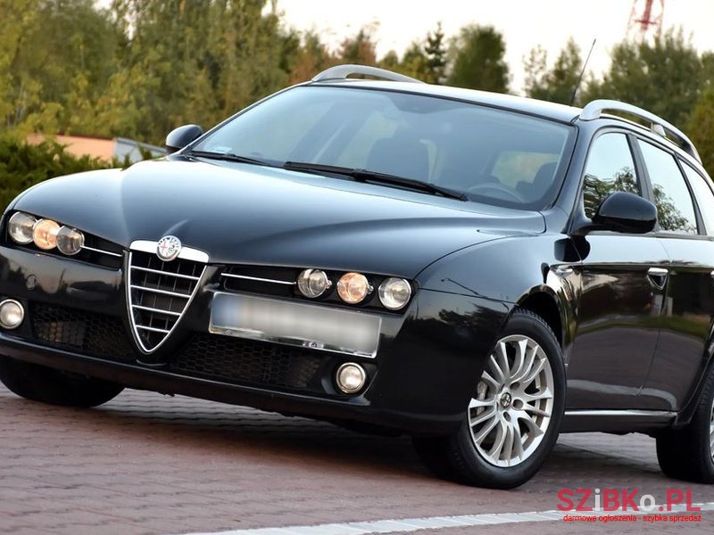 2008' Alfa Romeo 159 photo #2