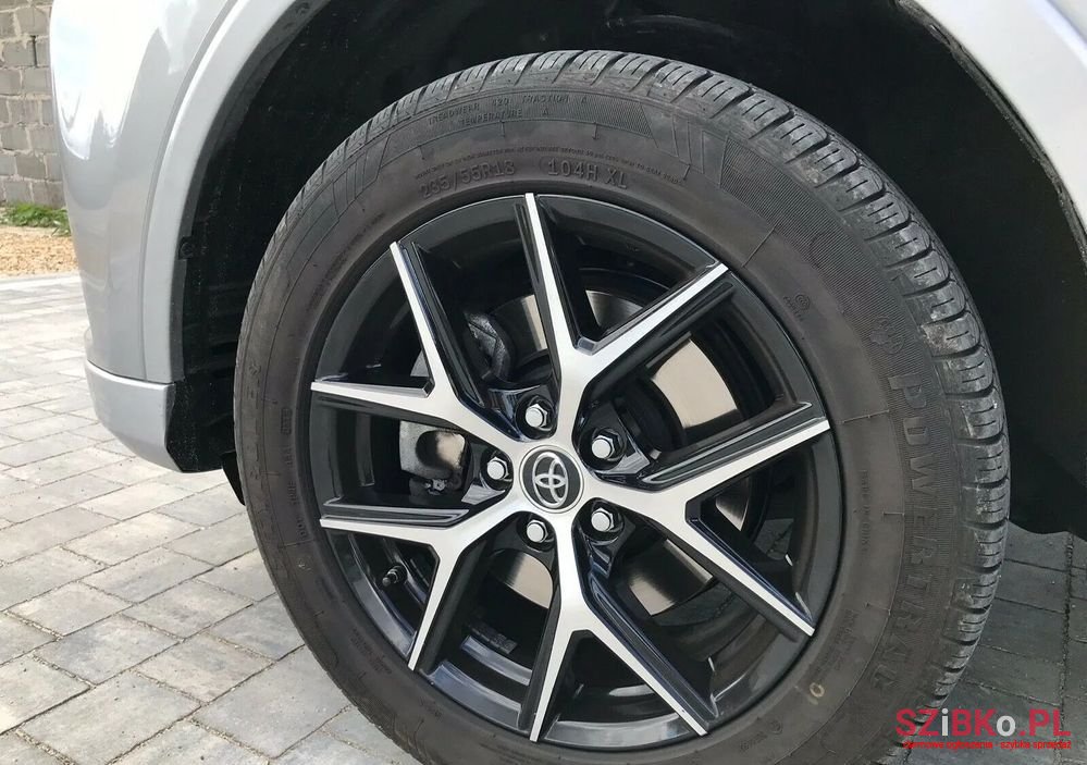 2016' Toyota RAV4 photo #6