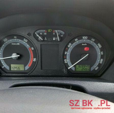 2005' Skoda Fabia photo #3