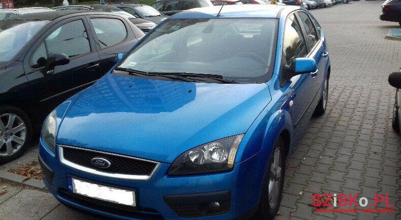 2005' Ford Focus photo #1