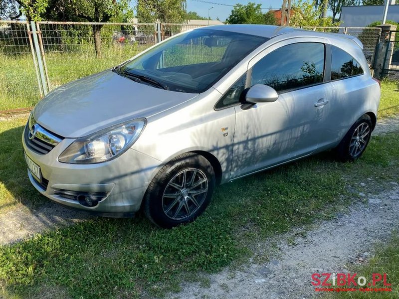 2010' Opel Corsa photo #3