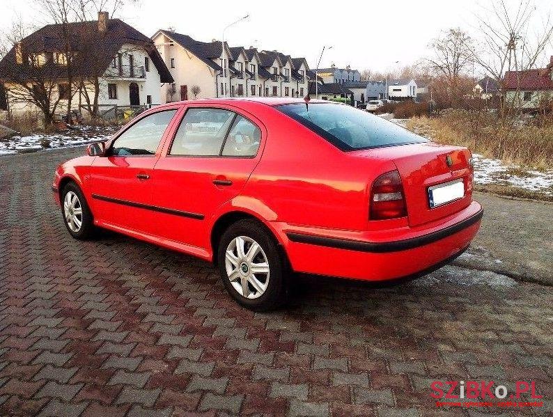 1999' Skoda Octavia photo #2