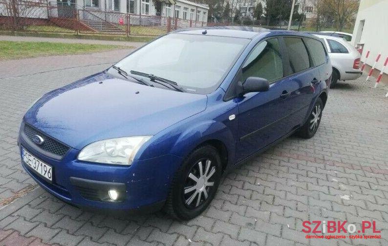 2007' Ford Focus photo #3