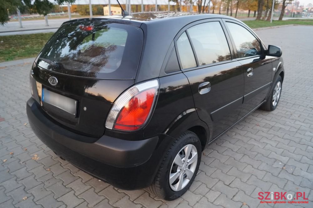 2009' Kia Rio 1.4 Comfort photo #5