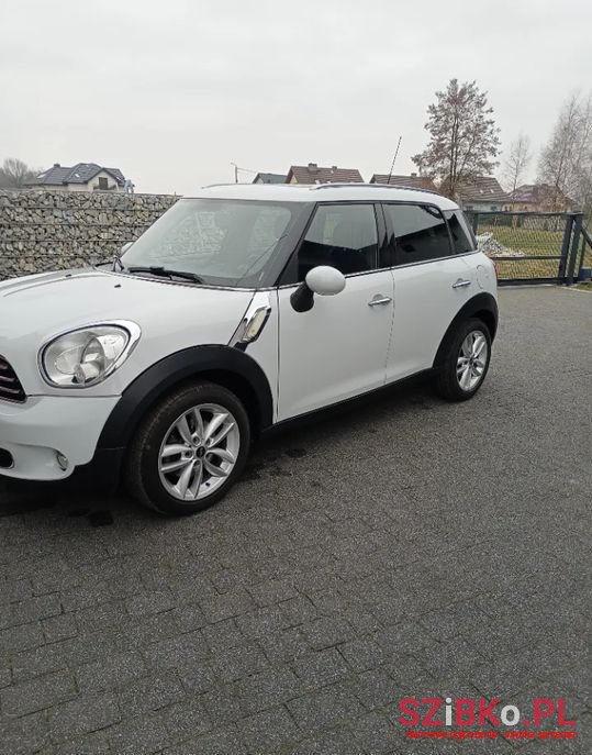 2011' MINI Countryman photo #3