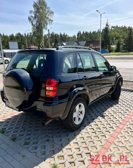 2005' Toyota RAV4 photo #4