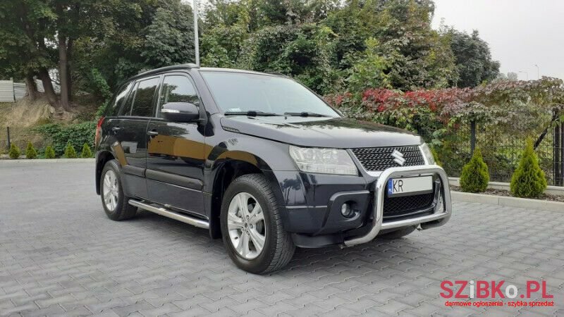 2011' Suzuki Grand Vitara photo #5