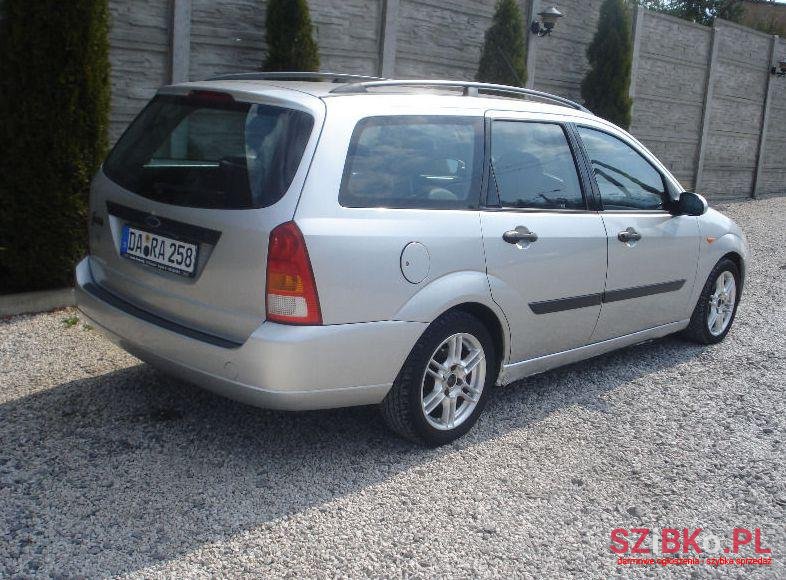 2000' Ford Focus photo #1