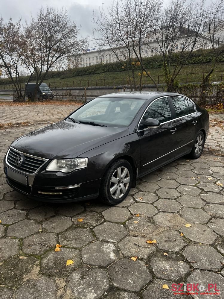2006' Volkswagen Passat photo #3