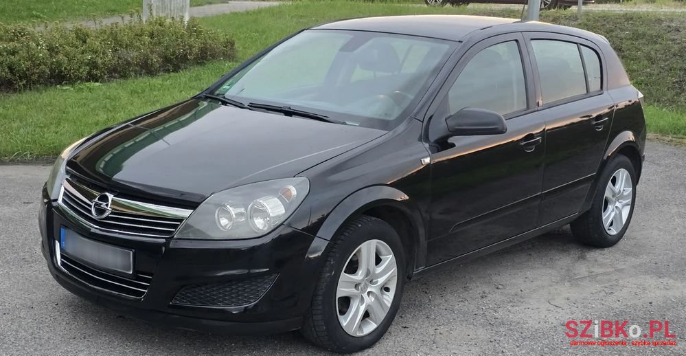 2009' Opel Astra 1.6 Exklusiv photo #2