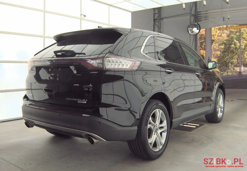 2000' Ford Edge photo #5