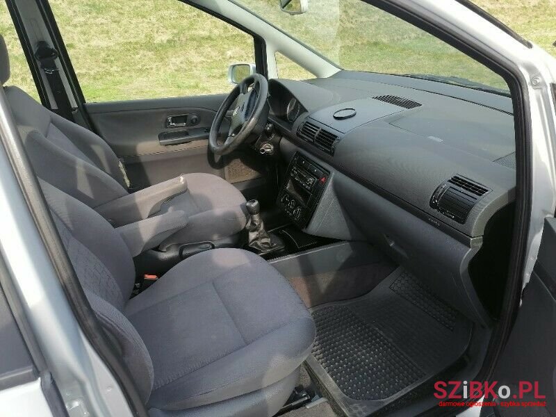 2000' SEAT Alhambra photo #5