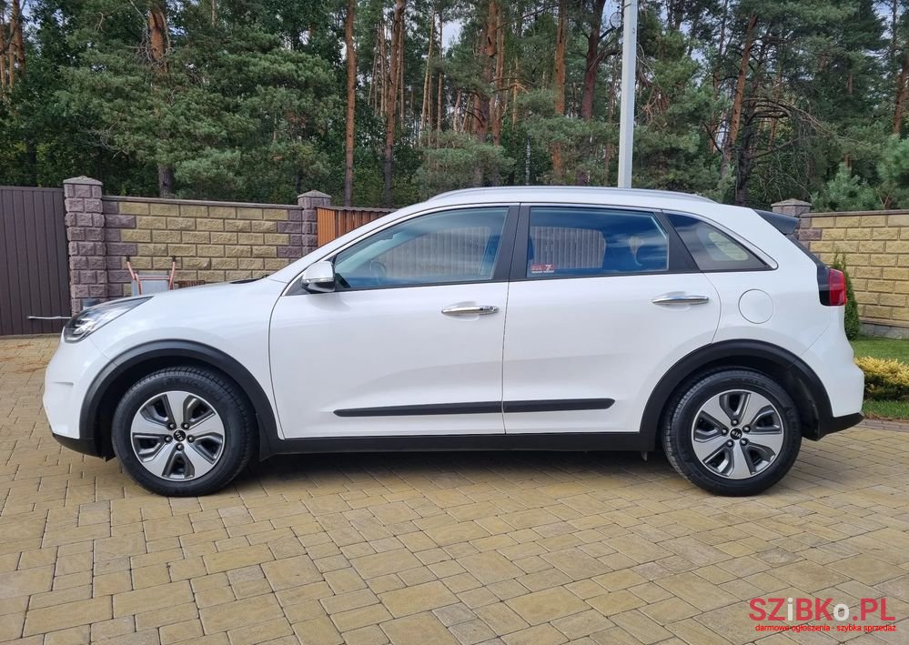 2018' Kia Niro photo #3