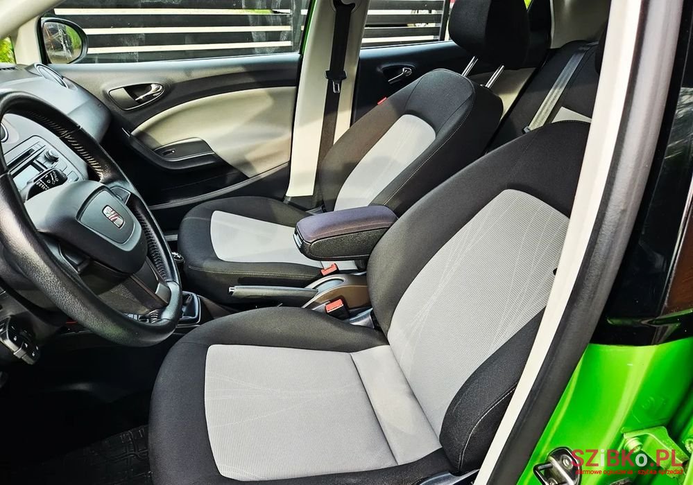 2013' SEAT Ibiza photo #5