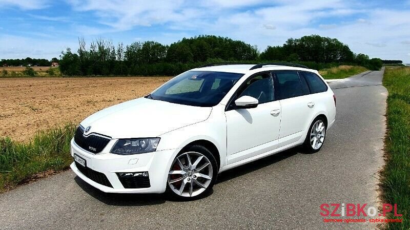 2013' Skoda Octavia photo #3