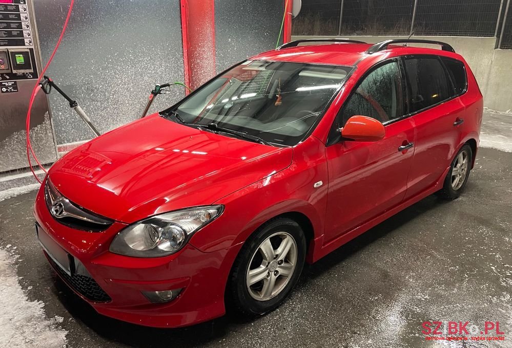 2011' Hyundai i30 photo #2