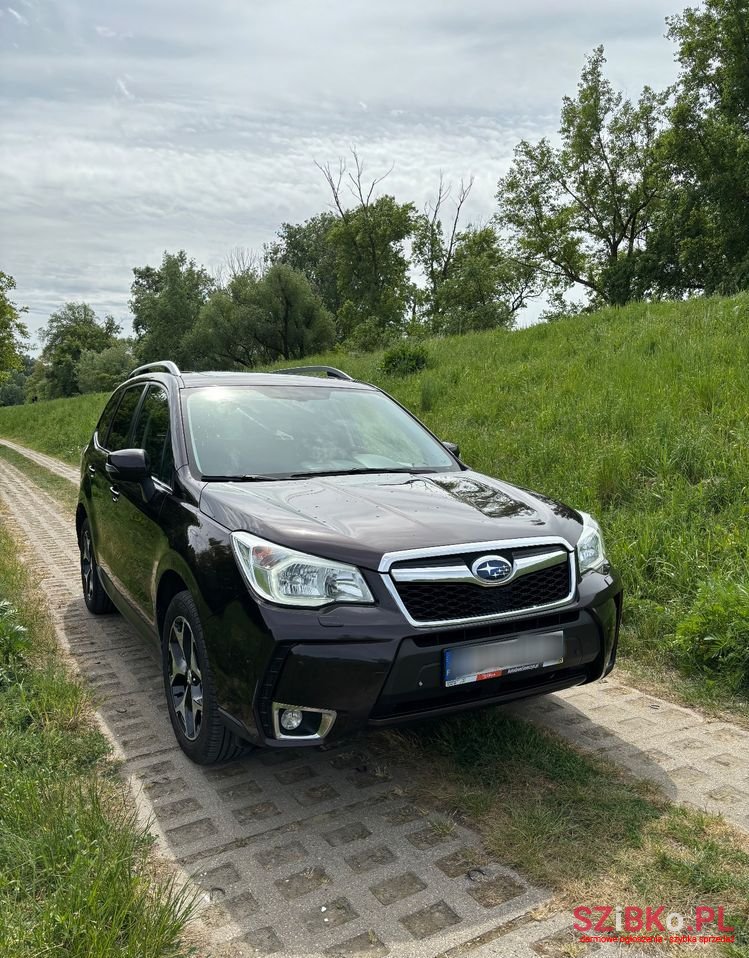 2013' Subaru Forester photo #3