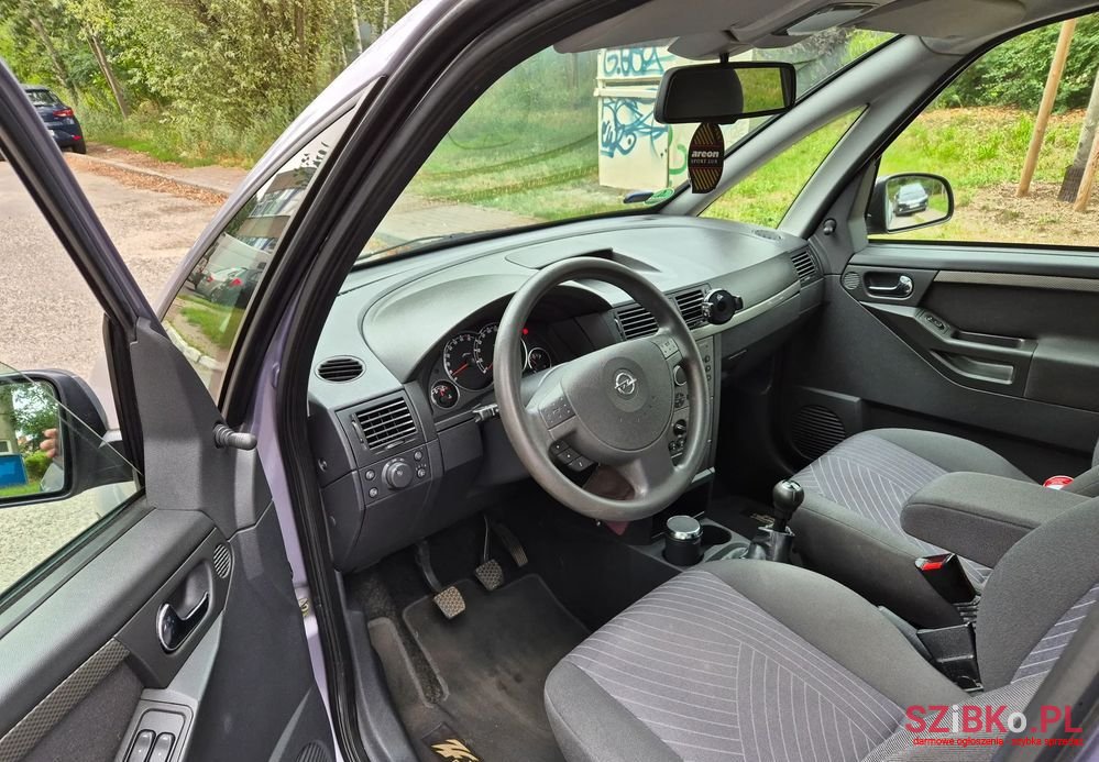 2006' Opel Meriva 1.6 16V photo #6