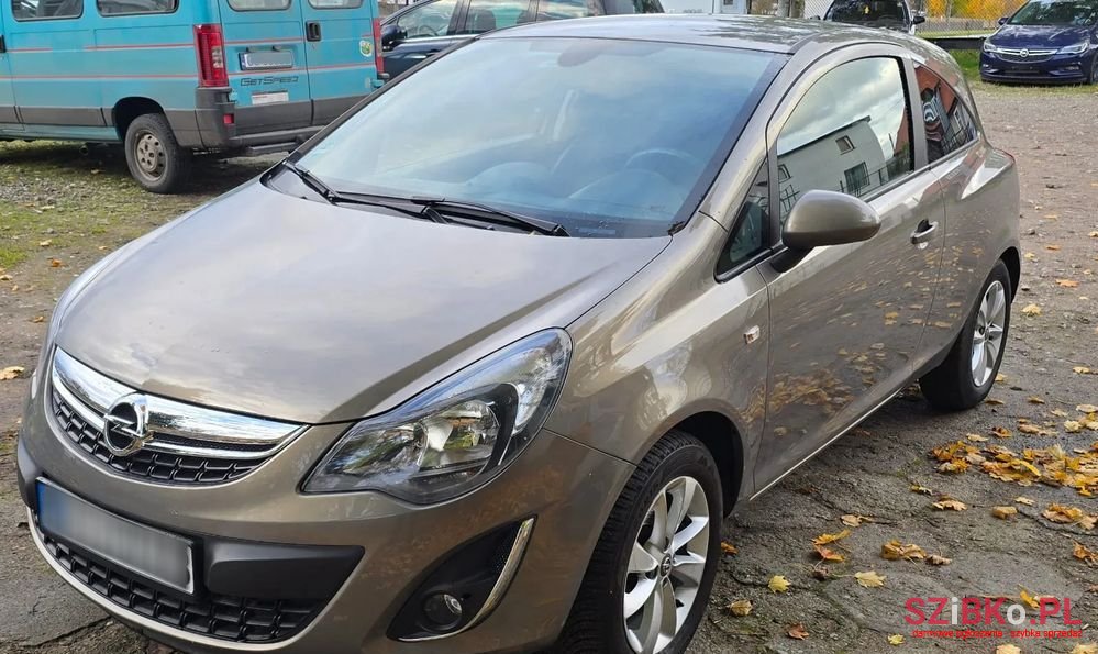 2014' Opel Corsa photo #3