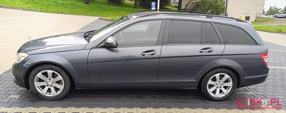 2008' Mercedes-Benz C-Class photo #6