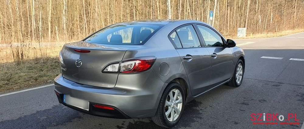 2011' Mazda 3 photo #5