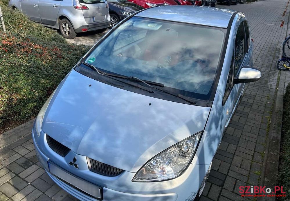 2005' Mitsubishi Colt 1.3 Inform My08 photo #1