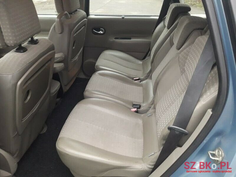 2004' Renault Scenic photo #5