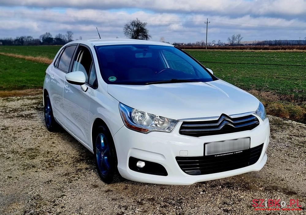 2012' Citroen C4 Vti 95 Attraction photo #5