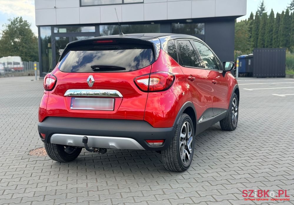 2016' Renault Captur photo #5