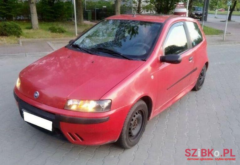 2000' Fiat Punto photo #1