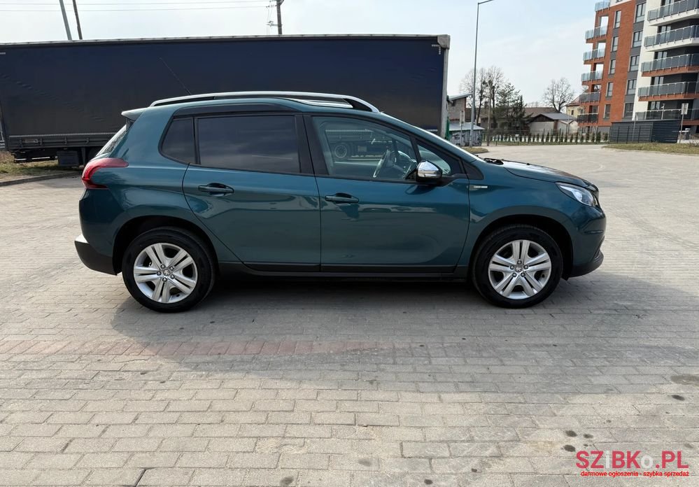 2018' Peugeot 2008 photo #2