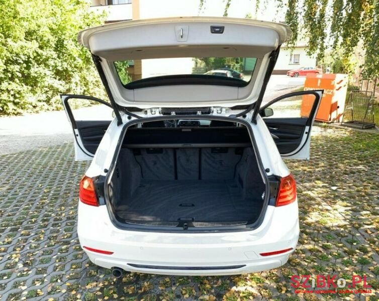 2015' BMW Seria 3 photo #6