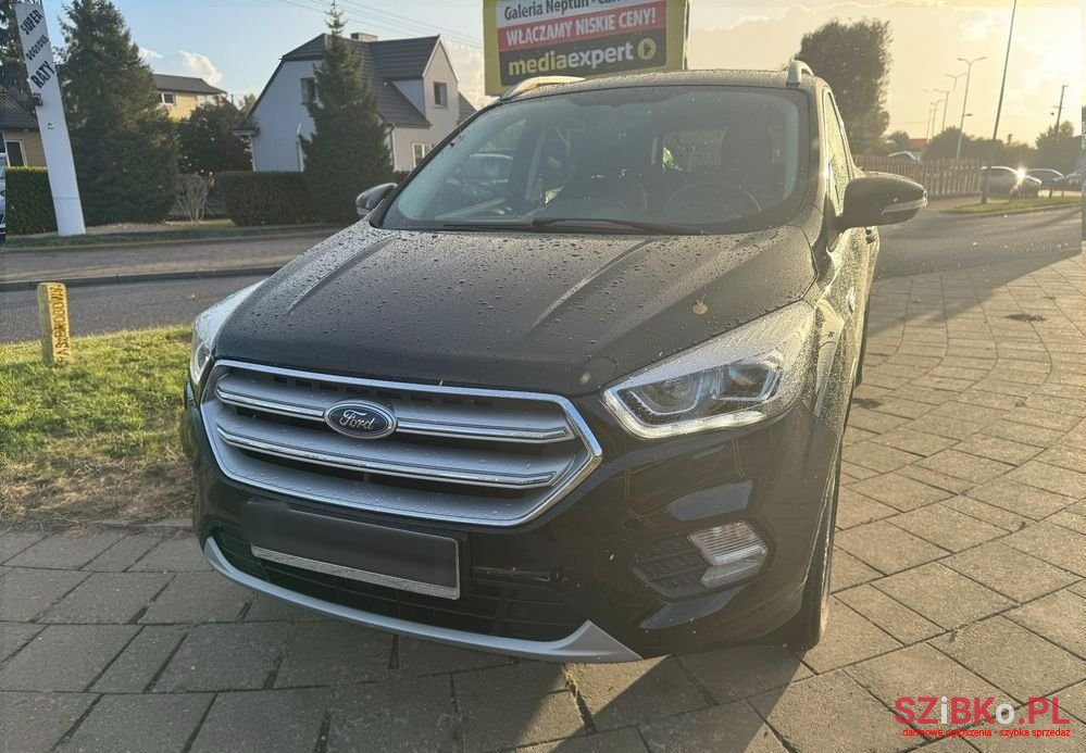 2018' Ford Kuga 1.5 Ecoboost 2X4 Titanium photo #3