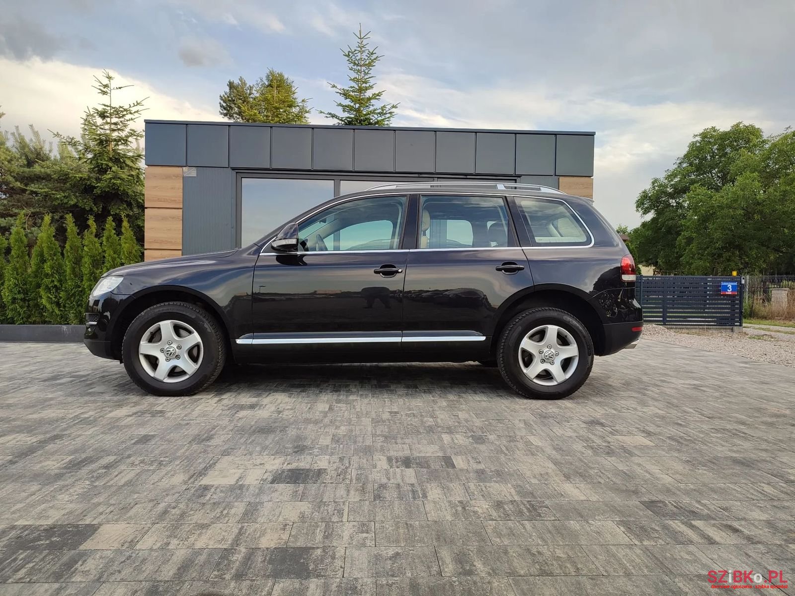 2007' Volkswagen Touareg photo #2