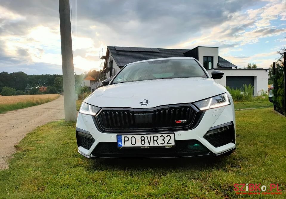 2020' Skoda Octavia photo #6