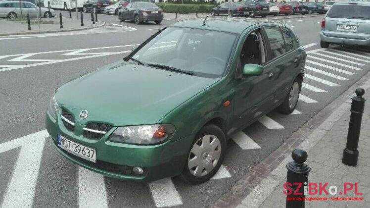 2004' Nissan Almera photo #1