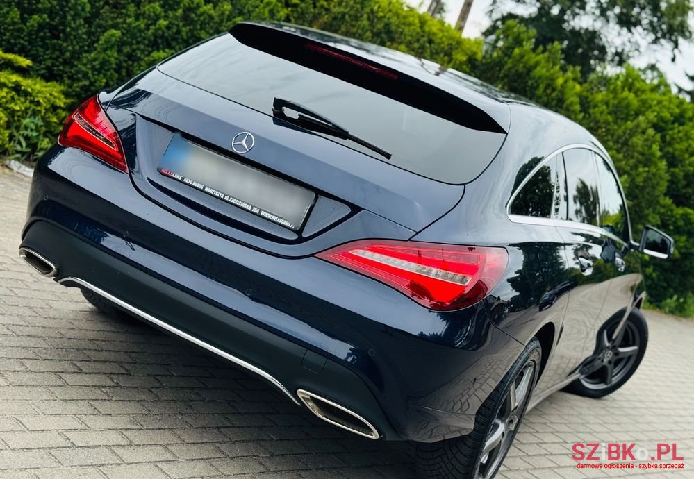 2017' Mercedes-Benz CLA 180 D Amg Line photo #3