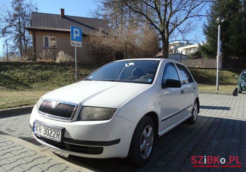 2004' Skoda Fabia photo #1