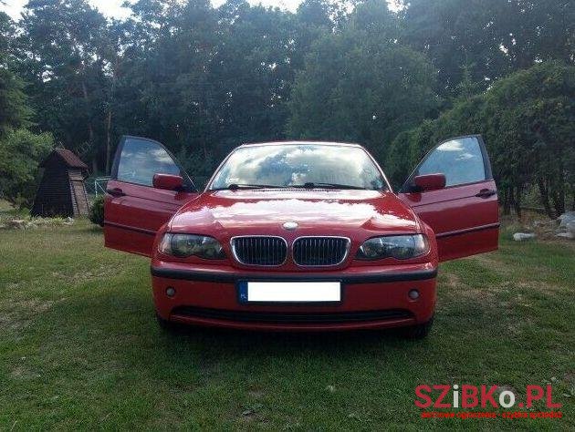 2002' BMW 318 photo #1