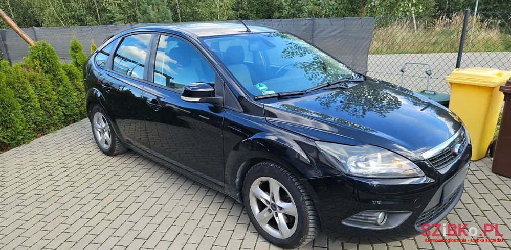 2009' Ford Focus photo #2