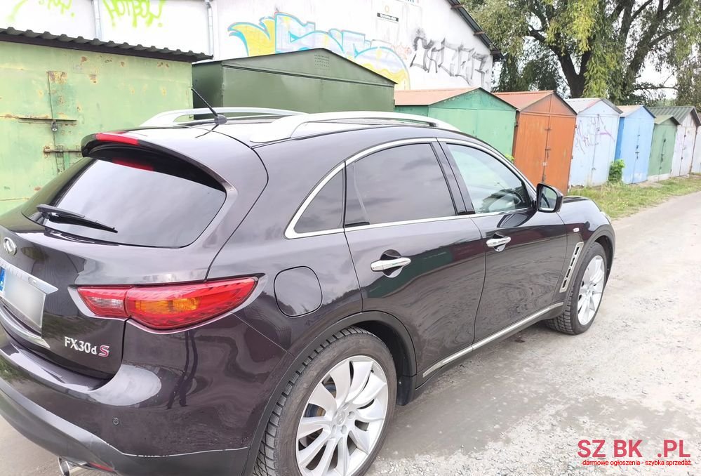 2010' Infiniti FX Fx30D S Premium photo #4