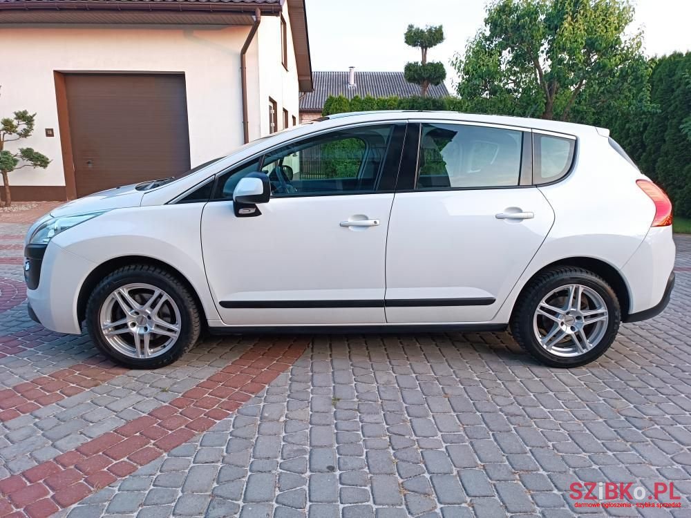 2010' Peugeot 3008 photo #2