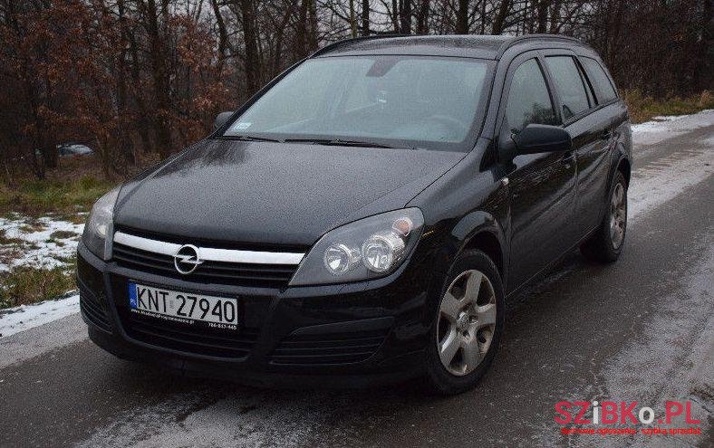 2006' Opel Astra photo #2