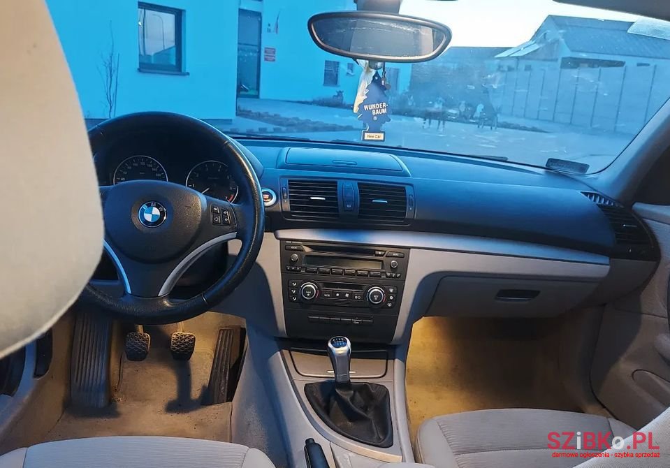 2008' BMW Seria 1 photo #5