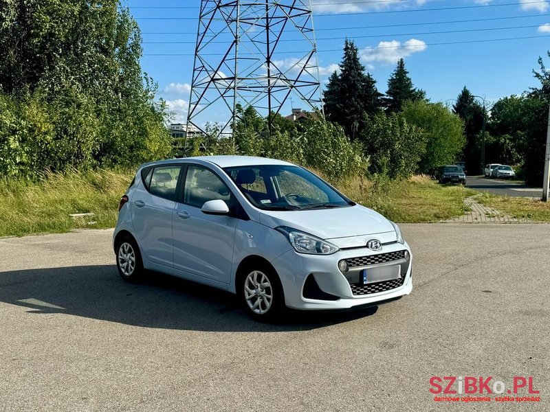 2019' Hyundai i10 photo #1