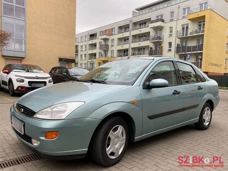 1999' Ford Focus 1.6 Ambiente photo #1
